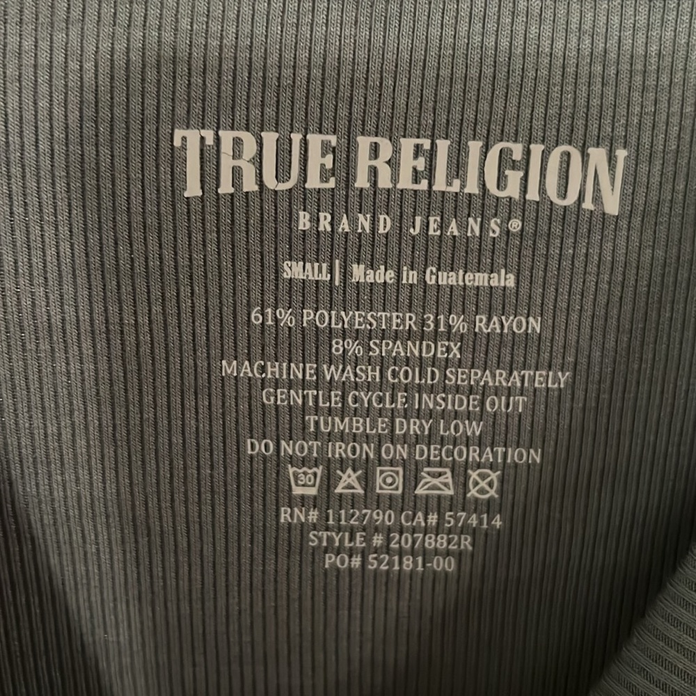 True Religion Small - Picture 5 of 6